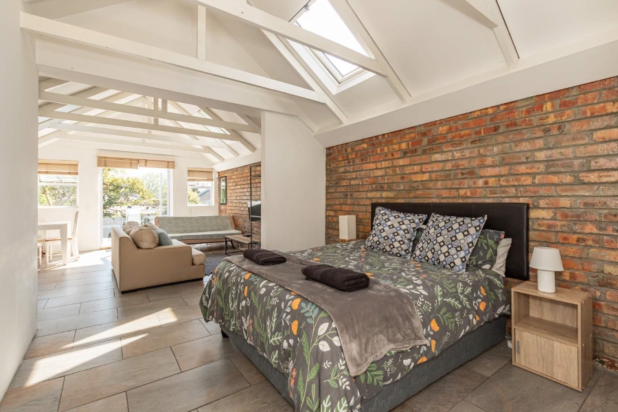 5 Bedroom Property for Sale in Tokai Western Cape